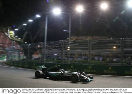Motorsports: FIA Formula One World Championship WM Weltmeisterschaft 2015, Grand Prix of Singapore, 6 Nico Rosberg (GER, Mercedes AMG Petronas Formula One Team), xHOCHxZWEIx