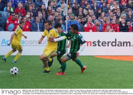 Ukranie s and Mexico s players in action durin the final match of the 13th Homeless World Cup on September 19, 2015 in Amsterdam,Netherlands. The 13th Homeless World Cup from 12-19 September at the Museumplein in Amsterdam with 49 Nations and 500 players teams in total taking part. imago Paulo Amorim