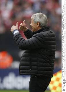 Fussball, Köln , Deutschland , 1. Bundesliga , 5. Spieltag, 1. FC Köln - Borussia Mönchengladbach 1-0 im Rhein Energie Stadion in Köln am 19. 09. 2015 Trainer Lucien FAVRE (MG)