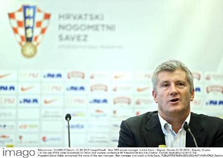 New CRO soccer manager is Ante Cacic - Zagreb, Croatia 21.09.2015., Zagreb, Croatia - In the hall of the hotel Doubletree by Hilton held a press conference PK Pressekonferenz the Croatian Football Federation to which the President Davor Suker announced the name of the new manager. New manager and coach is Ante Cacic.  SanjinxStrukic PIXSELL