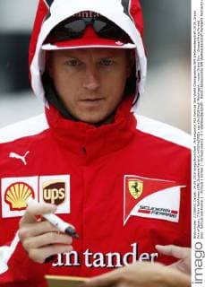 Motorsports: FIA Formula One World Championship WM Weltmeisterschaft 2015, Grand Prix of Japan, 7 Kimi Raikkonen (FIN, Scuderia Ferrari), xHOCHxZWEIx
