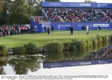 GOLF - Porsche European Open 2015 BAD GRIESBACH,GERMANY,24.SEP.15 - GOLF - European Tour, Porsche European Open, Golf Resort Bad Griesbach. Image shows Bernd Wiesberger (AUT), Bernhard Langer (GER) and Hunter Mahan (USA). GEPAxpictures xAndreasxPranter