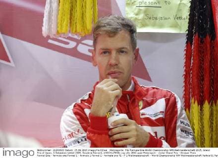 Motorsports: FIA Formula One World Championship WM Weltmeisterschaft 2015, Grand Prix of Japan, 5 Sebastian Vettel (GER, Scuderia Ferrari), xHOCHxZWEIx