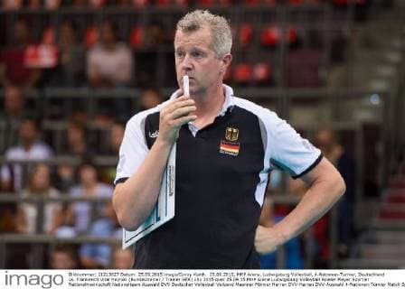 25.09.2015, MHP Arena, Ludwigsburg Volleyball, 4-Nationen-Turnier, Deutschland vs. Frankreich Vital Heynen (Bundestrainer Trainer GER)