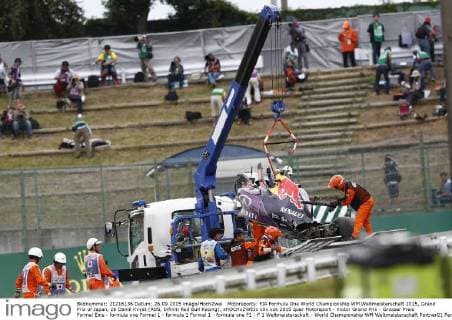 Motorsports: FIA Formula One World Championship WM Weltmeisterschaft 2015, Grand Prix of Japan, 26 Daniil Kvyat (RUS, Infiniti Red Bull Racing), xHOCHxZWEIx