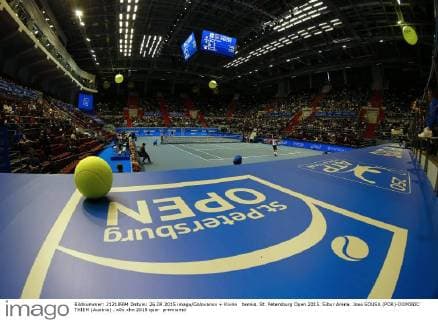 tennis. St. Petersburg Open 2015. Sibur Arena. Joao SOUSA (POR)-DOMINIC THIEM (Austria) .