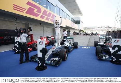 Motorsports: FIA Formula One World Championship WM Weltmeisterschaft 2015, Grand Prix of Japan, 44 Lewis Hamilton (GBR, Mercedes AMG Petronas Formula One Team), xHOCHxZWEIx