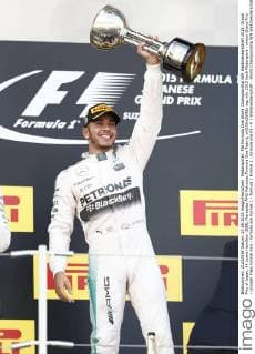 Motorsports: FIA Formula One World Championship WM Weltmeisterschaft 2015, Grand Prix of Japan, 44 Lewis Hamilton (GBR, Mercedes AMG Petronas Formula One Team), xHOCHxZWEIx