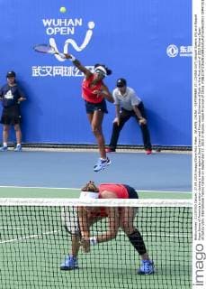 WUHAN, CHINA - SEPTEMBER 27: (CHINA OUT) Abigail Spears (R) and Raquel Kops-Jones of America in action during a match against Sara Errani and Francesca Schiavone of Italy in the first round of 2015 Wuhan Open at Optics Vally International Tennis Center on September 27, 2015 in Wuhan, Hubei Province of China.  CFP473517188 