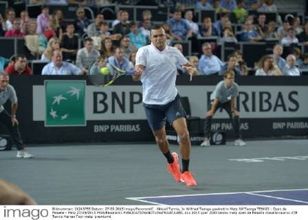 Aktuell Tennis, Jo Wilfried Tsonga gewinnt in Metz JW Tsonga TENNIS : Open de Moselle - Metz 27 09 2015 MOA Panoramic 