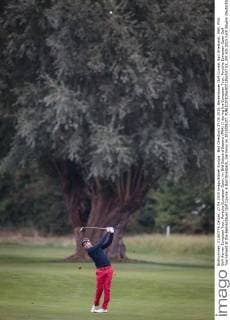Bad Griesbach 27.09.2015, Beckenbauer Golf Course, Bad Griesbach, GER, PGA Golf Herren European Tour, Porsche European Open, im Bild Edouard Espana (FRA) during the European Tour, Porsche European Open Golf Tournament at the Beckenbauer Golf Course in Bad Griesbach, Germany on 2015 09 27.  EX_JFK  