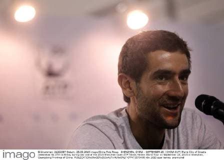 SHENZHEN, CHINA - SEPTEMBER 28: (CHINA OUT) Marin Cilic of Croatia celebrates his 27th birthday during day one of the 2015 Shenzhen Open ATP Tennis Herren World Tour on September 28, 2015 in Shenzhen, Guangdong Province of China.  CFP473573498 