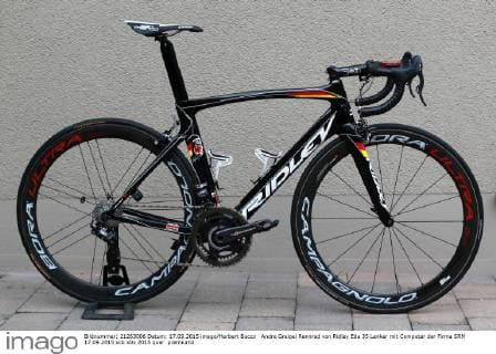 Andre Greipel Rennrad von Ridley Eda 35 Lenker mit Computer der Firma SRM 17.09.2015