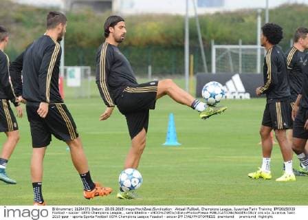 Aktuell Fußball, Champions League, Juventus Turin Training IPP20150929 Football - soccer: UEFA Champions League, , sami khedira - xHOCHxZWEIx xItalyxPhotoxPressx 