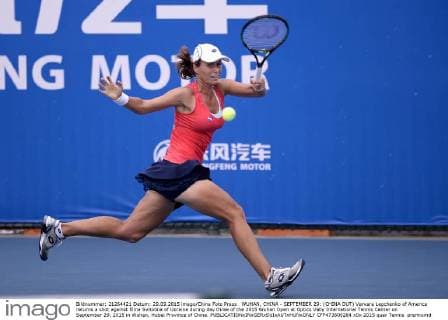 WUHAN, CHINA - SEPTEMBER 29: (CHINA OUT) Varvara Lepchenko of America returns a shot against Elina Svitolina of Ukraine during day three of the 2015 Wuhan Open at Optics Vally International Tennis Center on September 29, 2015 in Wuhan, Hubei Province of China.  CFP473606284 