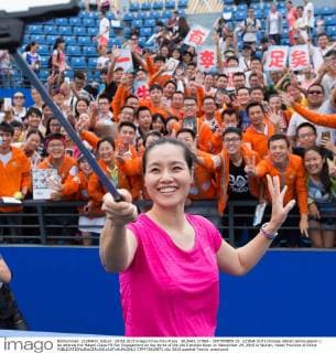 WUHAN, CHINA - SEPTEMBER 29: (CHINA OUT) Chinese retired tennis player Li Na attends the Master Class-FS Fan Engagement on day three of the 2015 Wuhan Open on September 29, 2015 in Wuhan, Hubei Province of China.  CFP473610871 