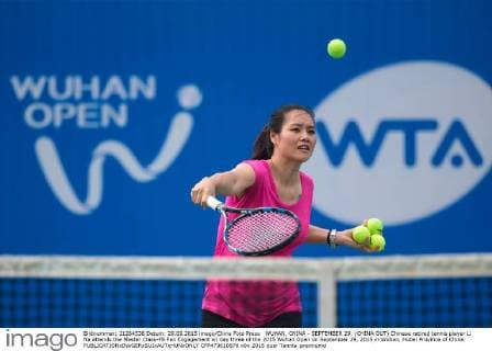 WUHAN, CHINA - SEPTEMBER 29: (CHINA OUT) Chinese retired tennis player Li Na attends the Master Class-FS Fan Engagement on day three of the 2015 Wuhan Open on September 29, 2015 in Wuhan, Hubei Province of China.  CFP473610878 