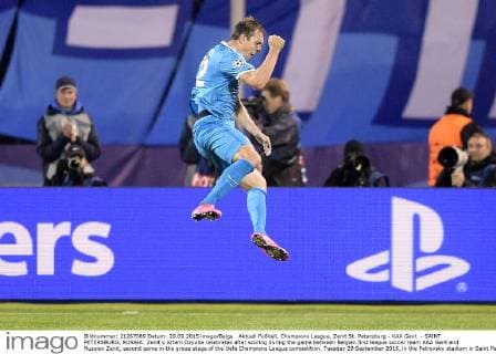 Aktuell Fußball, Champions League, Zenit St. Petersburg - KAA Gent - SAINT PETERSBURG, RUSSIA: Zenit s Artem Dzyuba celebrates after scoring during the game between Belgian first league soccer team KAA Gent and Russian Zenit, second game in the group stage of the Uefa Champions League competition, Tuesday 29 September 2015, in the Petrovsky stadium in Saint Petersburg, Russia. YORICKxJANSENS  x04710626x