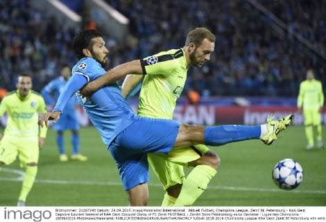 Aktuell Fußball, Champions League, Zenit St. Petersburg - KAA Gent Depoitre Laurent forward of KAA Gent Ezequiel Garay of FC Zenit FOOTBALL : Zenith Saint Petersbourg vs La Gantoise - Ligue des Champions - 29 09 2015 Photonews Panoramic 