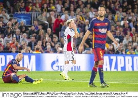 Aktuell Fußball, Champions League, FC Barcelona - Bayer 04 Leverkusen BARCELONA- september, 29- SPAIN: Kevin Kampl (C) during the match beetwen FC Barcelona Barca and Bayer 04 Leverkusen, corresponding to the week 2 of the Champions League, played at the Camp Nou stadium on September 29, 2015 in Barcelona, Spain. (Photo by Mikel Trigueros Urbanandsport Cordon Press) 