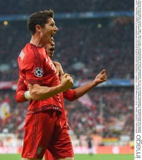 FUSSBALL CHAMPIONS LEAGUE SAISON 2014 2015 GRUPPENPHASE FC Bayern Muenchen - Dinamo Zagreb 29.09.2015 Torjubel: Robert Lewandowski (FC Bayern Muenchen) 