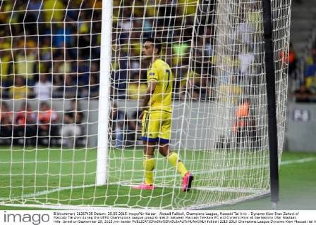 Aktuell Fußball, Champions League, Maccabi Tel Aviv - Dynamo Kiew Eran Zahavi of Maccabi Tel Aviv during the UEFA Chanmpions League group G match between Maccabi Tel-Aviv FC and Dynamo Kyiv at the Sammy Ofer Stadium Hifa- Israel on September 29, 2015 nir keidar 