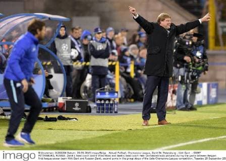 Aktuell Fußball, Champions League, Zenit St. Petersburg - KAA Gent - SAINT PETERSBURG, RUSSIA: Zenit s head coach Andre Villas-Boas and Gent s head coach Hein Vanhaezebrouck pictured during the game between Belgian first league soccer team KAA Gent and Russian Zenit, second game in the group stage of the Uefa Champions League competition, Tuesday 29 September 2015, in the Petrovsky stadium in Saint Petersburg, Russia. YORICKxJANSENS  x04710705x