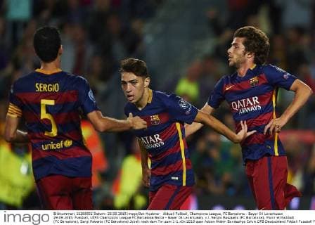 Aktuell Fußball, Champions League, FC Barcelona - Bayer 04 Leverkusen 29.09.2015, Fussball, UEFA Champions League FC Barcelona Barca - Bayer 04 Leverkusen, v.l. Sergio Busquets (FC Barcelona), Munir el Haddadi (FC Barcelona), Sergi Roberto (FC Barcelona) Jubelt nach dem Tor zum 1-1