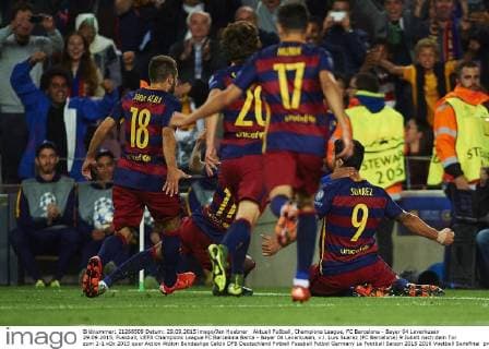 Aktuell Fußball, Champions League, FC Barcelona - Bayer 04 Leverkusen 29.09.2015, Fussball, UEFA Champions League FC Barcelona Barca - Bayer 04 Leverkusen, v.l. Luis Suarez (FC Barcelona) 9 Jubelt nach dem Tor zum 2-1