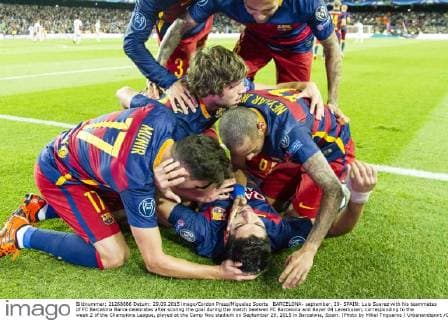 BARCELONA- september, 29- SPAIN: Luis Suarez with his teammates of FC Barcelona Barca celebrates after scoring the goal during the match beetwen FC Barcelona and Bayer 04 Leverkusen, corresponding to the week 2 of the Champions League, played at the Camp Nou stadium on September 29, 2015 in Barcelona, Spain. (Photo by Mikel Trigueros Urbanandsport Cordon Press) 
