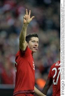 29.09.2015, Fussball Championsleague 2015 2016, Vorrunde, 2.Spieltag, FC Bayern München - Dinamo Zagreb, in der Allianz-Arena München. Torjubel Robert Lewandowski (FC Bayern München). 