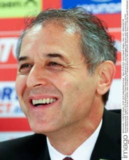 Wien 29.09.2015, Ernst Happel Stadion, Wien, AUT, UEFA EURO EM Europameisterschaft Fussball 2016 Qualifikation, Kaderbekanntgabe Oesterreich fÂ¸r die Spiele gegen Montenegro und Liechtenstein, im Bild Trainer Marcel Koller (AUT) during an Austrian press conference PK Pressekonferenz for the UEFA EURO 2016 qualifier group G matches against Montenegro and Liechtenstein at the Ernst Happel Stadion, Vienna, Austria on 2015 09 29.  EP_puc  