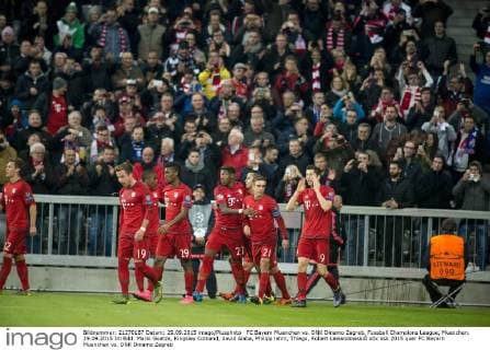 FC Bayern Muenchen vs. DNK Dinamo Zagreb, Fussball Champions League, Muenchen. 29.09.2015 Im Bild: Mario Goetze, Kingsley Comand, david Alaba, Philipp lahm, Thiago, Robert LewandowskiÂ