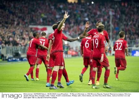 FC Bayern München vs. DNK Dinamo Zagreb, Fussball Champions League, München. 29.09.2015 Im Bild: Dougals Costa, Thiago, Robert Lewandowski, Philipp Lahm, Mario Götze, Javi Martinez,David Alaba, Joshua Kimmich