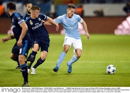 , 150930 Real Madrids Toni Kroos och Malmö FFs Markus Rosenberg during UEFA Champions League 2015 2016 match between Malmö FF and Real Madrid.  Copyright: PETTERxARVIDSON BB150930PA093