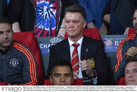 FUSSBALL CHAMPIONS LEAGUE SAISON 2015 2016 GRUPPENPHASE Manchester United ManU FC - VfL Wolfsburg 30.09.2015 Trainer Louis van Gaal (Manchester United FC) 