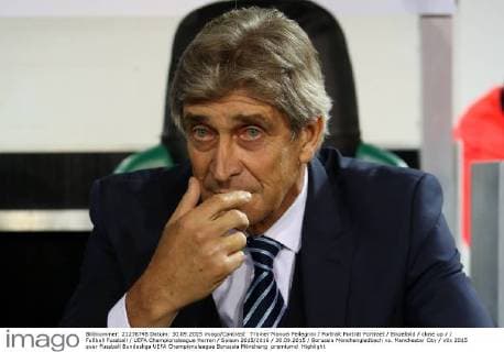 Trainer Manuel Pellegrini Portrait Porträt Portraet Einzelbild close up Fußball Fussball UEFA Championsleague Herren Saison 2015 2016 30.09.2015 Borussia Mönchengladbach vs. Manchester City