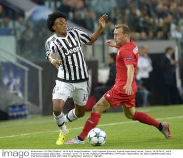 Juan Cuadrado Juventus, Michael Krohn Dehli Sevilla - Torino, 30-09-2015 - UEFA Champions League 2015 2016 - Juventus Torino - FC Sevilla. filippoxalfero