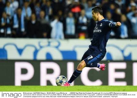 , 150930 Real Madrids Cristiano Ronaldo gör 0-1 during UEFA Champions League 2015 2016 match between Malmö FF and Real Madrid.  Copyright: LUDVIGxTHUNMAN BB150930LT024