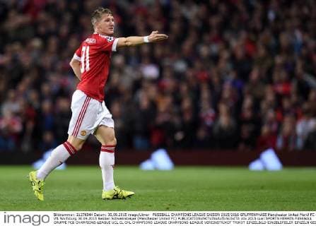FUSSBALL CHAMPIONS LEAGUE SAISON 2015 2016 GRUPPENPHASE Manchester United ManU FC - VfL Wolfsburg 30.09.2015 Bastian Schweinsteiger (Manchester United FC) 