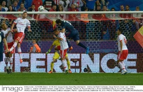 Atletico de Madrid Defender, Diego Roberto Godin Leal - GODIN, number 2 . Atletico de Madrid Forward, Angel Correa - CORREA, number 16. Round Matchday 2 of the CHAMPIONS league, soccer match between Atletico de Madrid - Benfica at the Vicente Calderon estadium, Madrid - Spain (ESP) by September 30, 2015. PHOTO: Gregorio Lopez. 