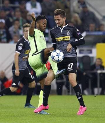 Raheem Sterling (Manchester City) (L) challenges Julian Korb (Bor. Mönchengladbach) during the Championsleague between Borussia Moenchengladbach and Manchester City, Borussiapark in Moenchengladbach on September 30., 2015. Borussia Mönchengladbach vs. Manchester City in der Champions League der Saison 2015 2016 am 30. September 2015.