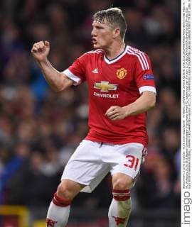 FUSSBALL CHAMPIONS LEAGUE SAISON 2015 2016 GRUPPENPHASE Manchester United ManU FC - VfL Wolfsburg 30.09.2015 Bastian Schweinsteiger (Manchester United FC) jubeln nach dem Tor zum 1:1 
