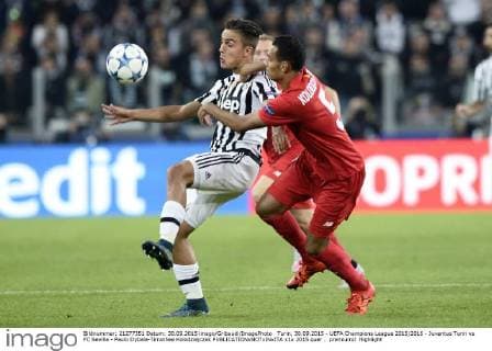 Turin, 30.09.2015 - UEFA Champions League 2015 2016 - Juventus Turin vs FC Sevilla - Paulo Dybala-Timothee Kolodziejczak 