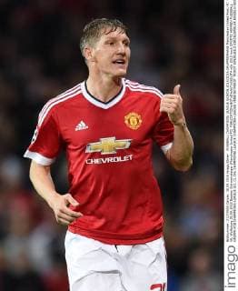 FUSSBALL CHAMPIONS LEAGUE SAISON 2015 2016 GRUPPENPHASE Manchester United ManU FC - VfL Wolfsburg 30.09.2015 Bastian Schweinsteiger (Manchester United FC) 