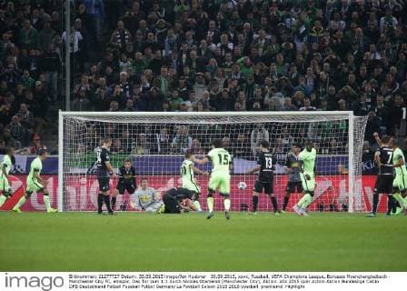 30.09.2015, xovx, Fussball, UEFA Champions League, Borussia Moenchengladbach - Manchester City FC, emspor, Das Tor zum 1:1 durch Nicolas Otamendi (Manchester City), Aktion.