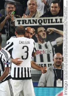 Sept. 30, 2015 - Turin, Italy - Juventus forward Simone Zaza (7) celebrates with his teammates after scoring his goal during the Uefa Champions League group stage football match n2 JUVENTUS - SEVILLA on 30 09 15 at the Juventus Stadium in Turin, Italy. Juventus v Sevilla, UEFA Champions League  - ZUMAn230