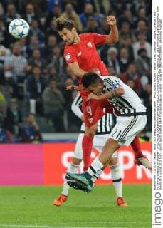 IPP20150930 Football - soccer: UEFA Champions League, Juventus Turin - FC Sevilla, grzegorz krychowiak - xHOCHxZWEIx xItalyxPhotoxPressx 