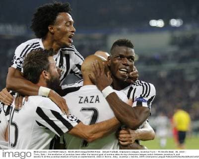 Aktuell Fußball, Champions League, Juventus Turin - FC Sevilla Sept. 30, 2015 - Turin, Italy - the exultation of juventus team after the second goal of simone zaza during champions league match between juventus fc and Sevilla fc at the juventus stadium of turin on september30, 2015 in Torino, Italy. Juventus v Sevilla, UEFA Champions League  - ZUMAn230