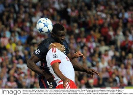 Aktuell Fußball, Champions League, Atletico Madrid - Benfica Lissabon Atletico de Madrid Forward, Jackson Martinez - JACKSON MARTINEZ, number 11 . Benfica Defender, Anderson Luis da Silva - LUISAO, number 4. Round Matchday 2 of the CHAMPIONS league, soccer match between Atletico de Madrid - Benfica at the Vicente Calderon estadium, Madrid - Spain (ESP) by September 30, 2015. PHOTO: Gregorio Lopez. 
